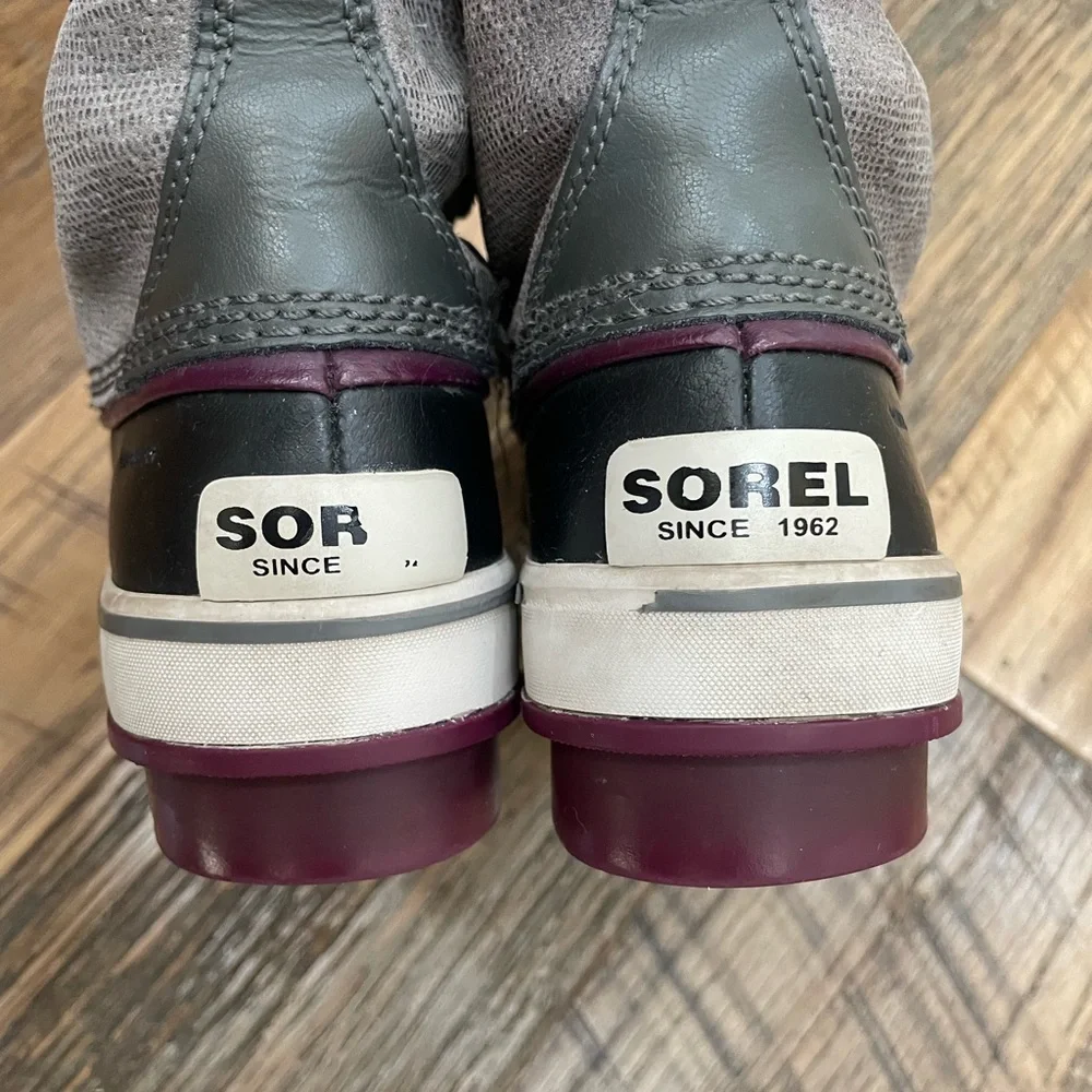 Sorel waterproof winter snow boots Wm 6